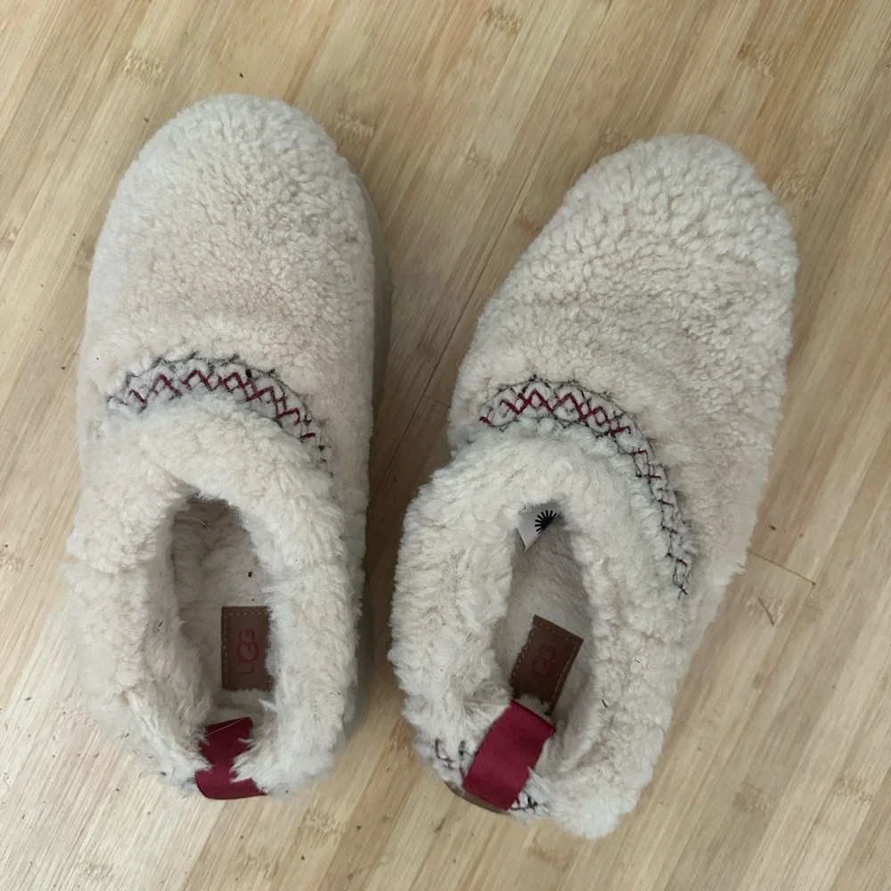 Ugg Tazz Braid Sherpa Size 7 - Picture 3 of 6